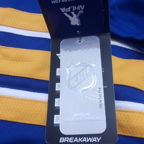 Buffalo Sabres Women's Jersey Eichel Fanatics Breakaway NWT - Picture 8 of 14